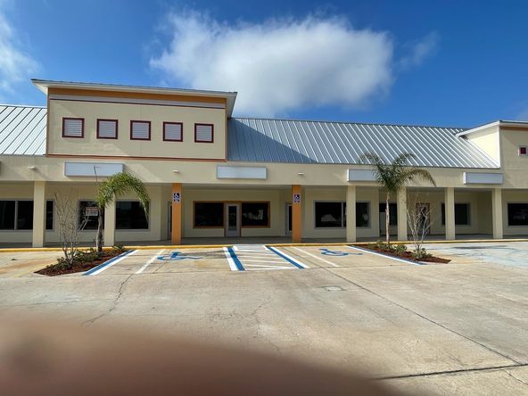 Hopkins Square: Multiple Configurations Available: 2400 S Hopkins Ave, Titusville, FL 32780